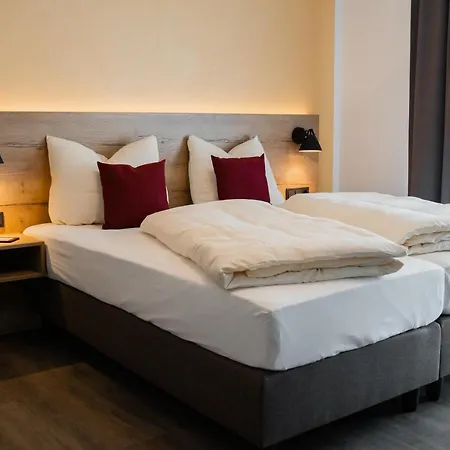 Szálloda Albhotel Bahnhoefle