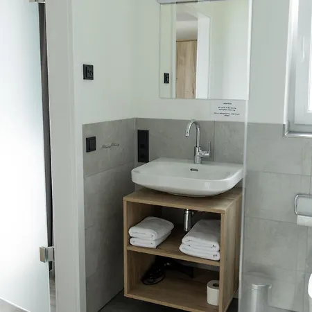 Albhotel Bahnhoefle * Stubersheim