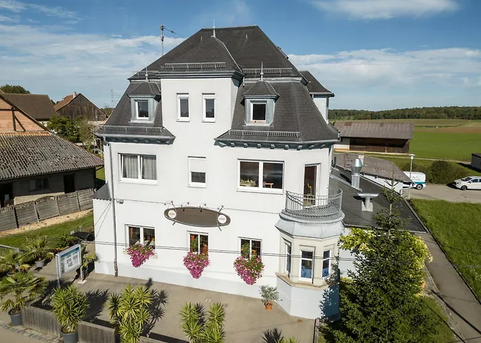 Albhotel Bahnhoefle فندق Stubersheim